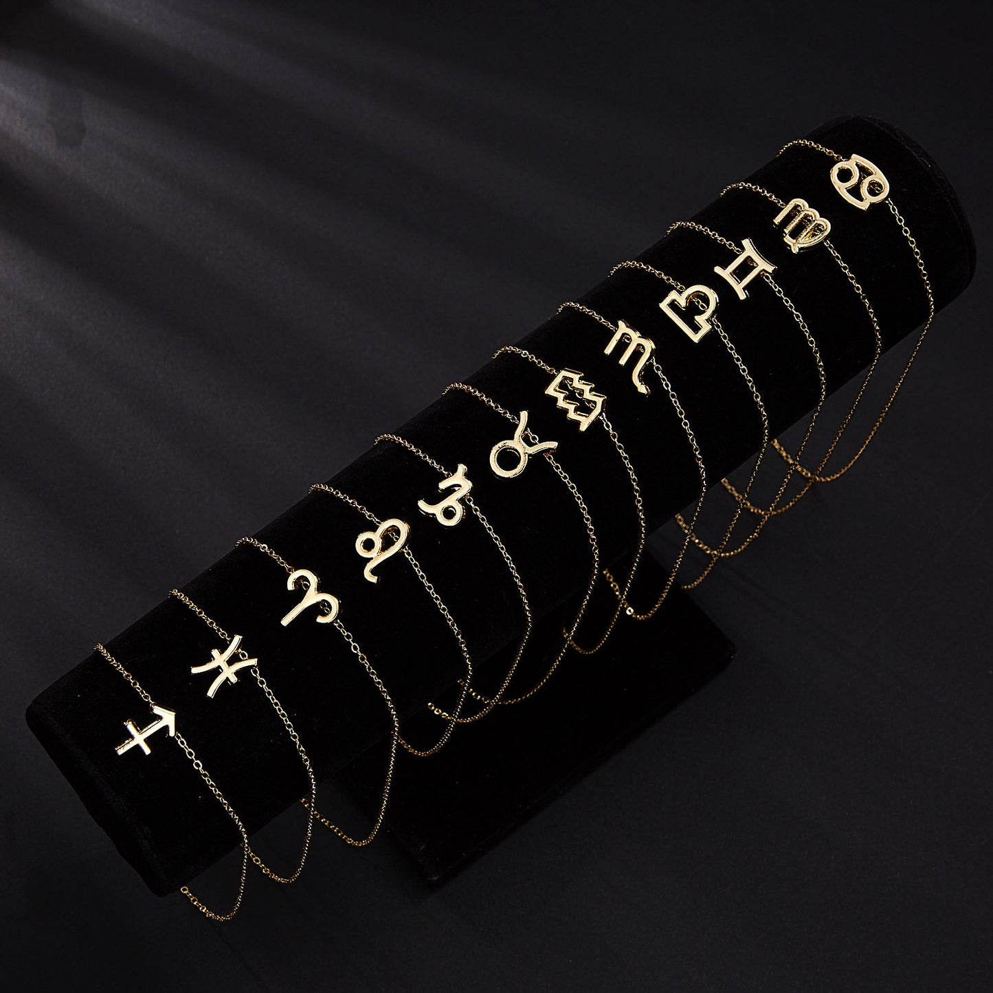 European and American fashion cross-border new creative symbol version 12 constellation rhinestone paper card necklace wild clavicle chain wholesale