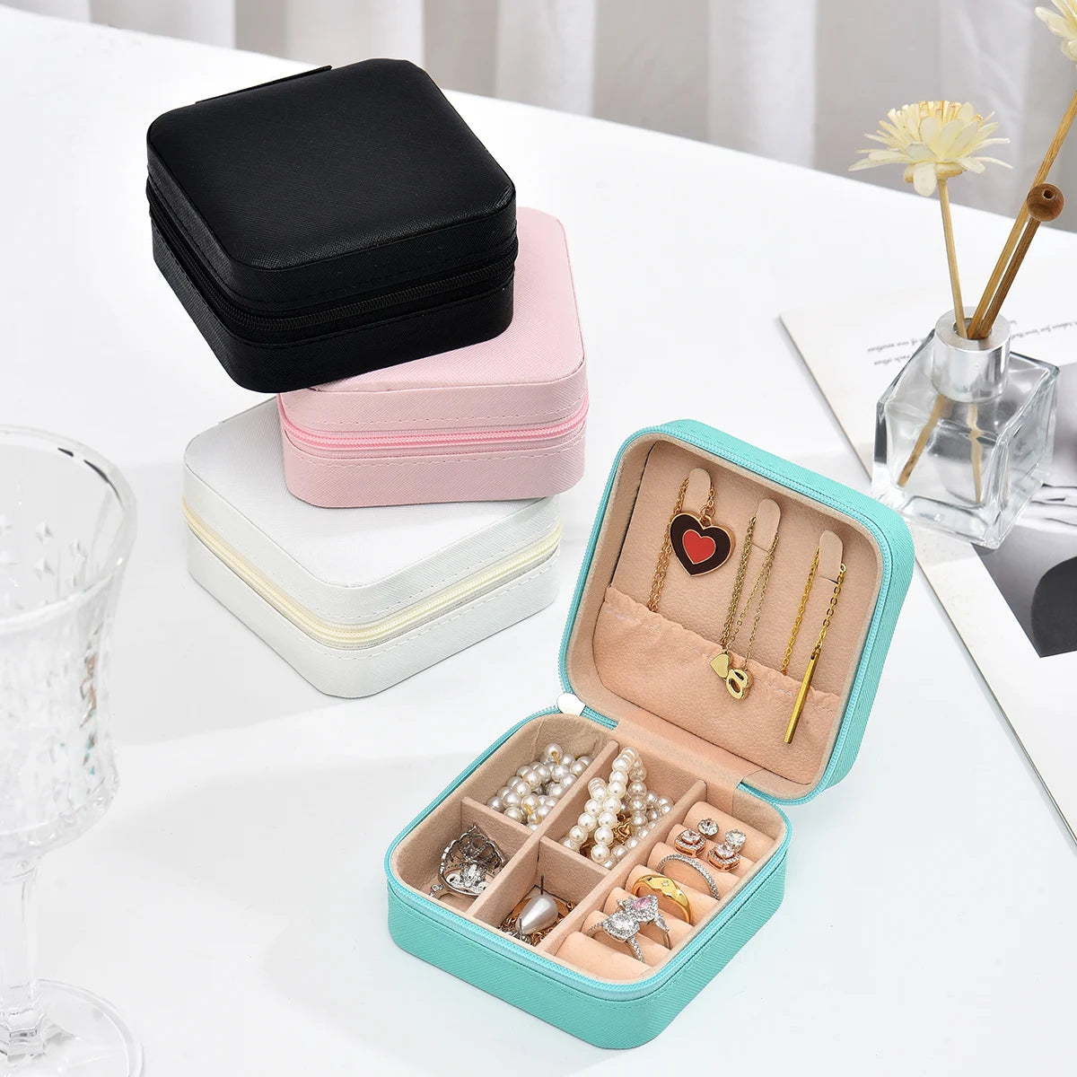 Home Travel Earrings Necklace Storage Case for Women Ring Organizer PU Leather Display Case Mini Jewelry Storage Box Portable
