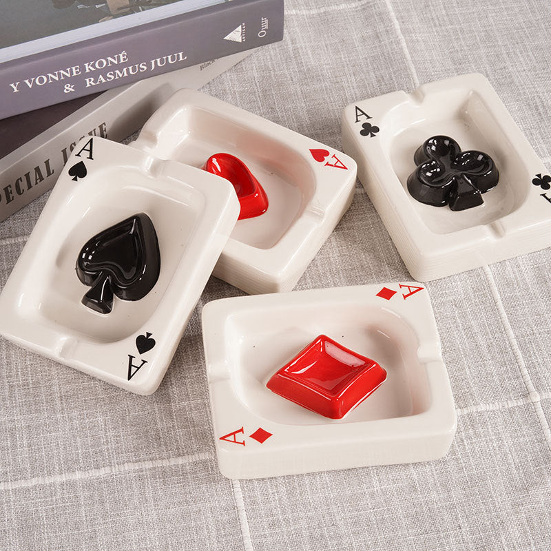 Creative ceramic poker ashtray European style simple ins ceramic fashion ashtray home living room gift
