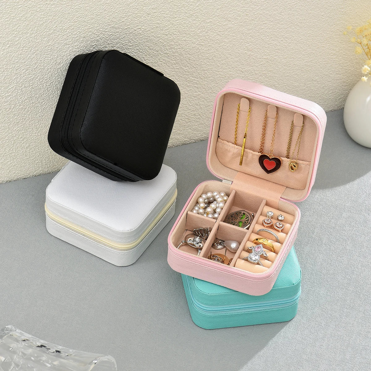 Home Travel Earrings Necklace Storage Case for Women Ring Organizer PU Leather Display Case Mini Jewelry Storage Box Portable
