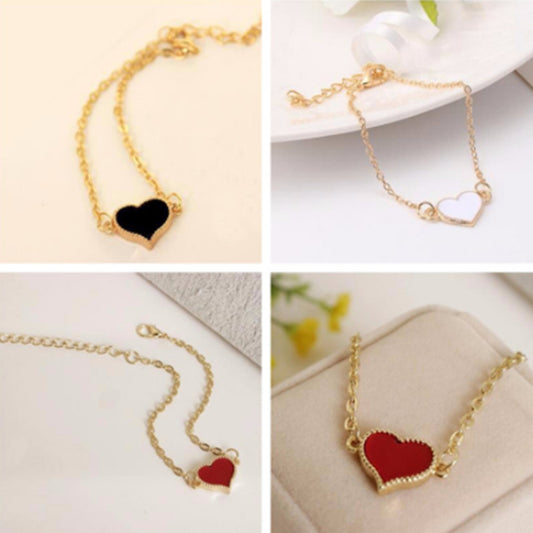 Europe and America Hot Sale Specials Clover Love Bracelet Female Yiwu Jewelry Item Ornaments Manufacturer