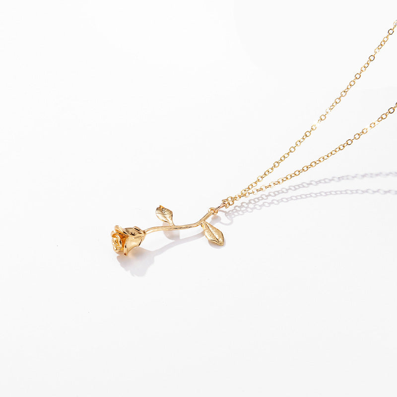European and American foreign trade new jewelry exquisite rose pendant necklace for girlfriend Valentine's Day gift XL330