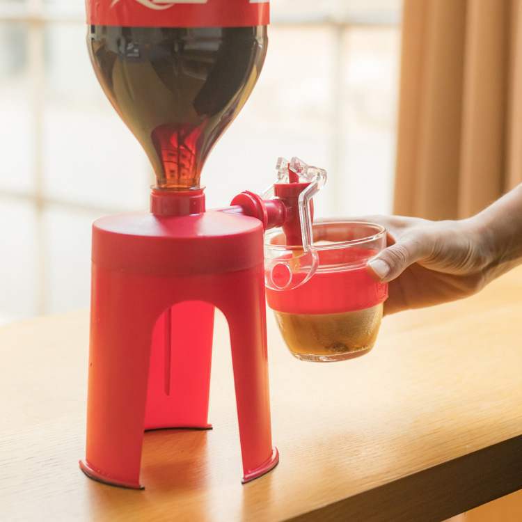 Second-generation creative hand-pressed Coke bottle inverted drinker carbonated beverage inverter home beverage machine Coke machine