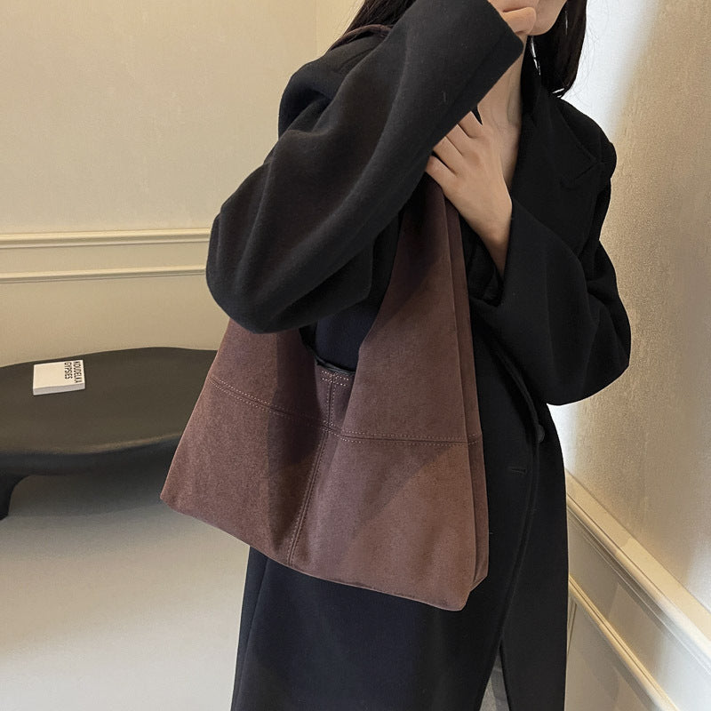 Casual personality large capacity autumn and winter suede retro style high-end one-shoulder underarm women's bag mother-and-child tote bag