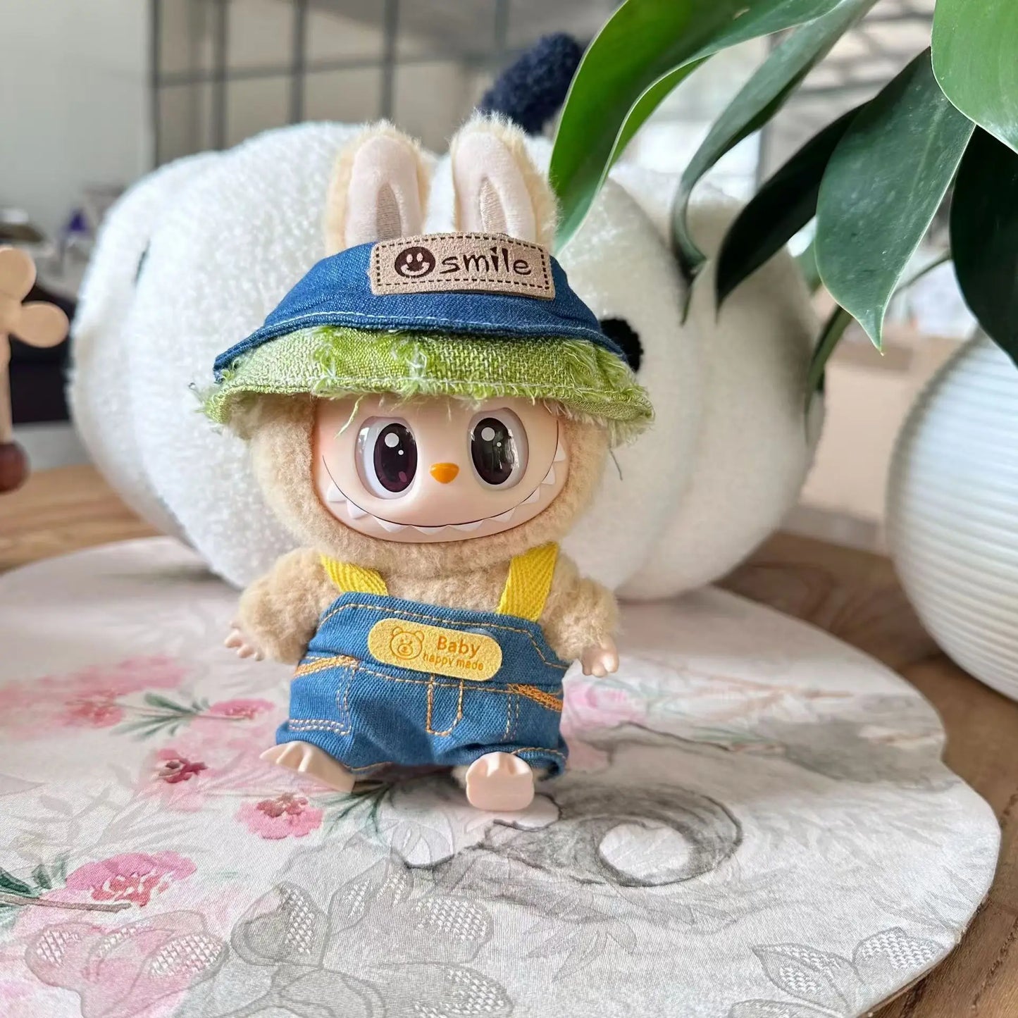 17cm Labubu II Bib Pants Idol Dolls Sitting Party Cute Mini Plush Doll'S Clothes Outfit Clothing Accessories For Korea Kpop Exo