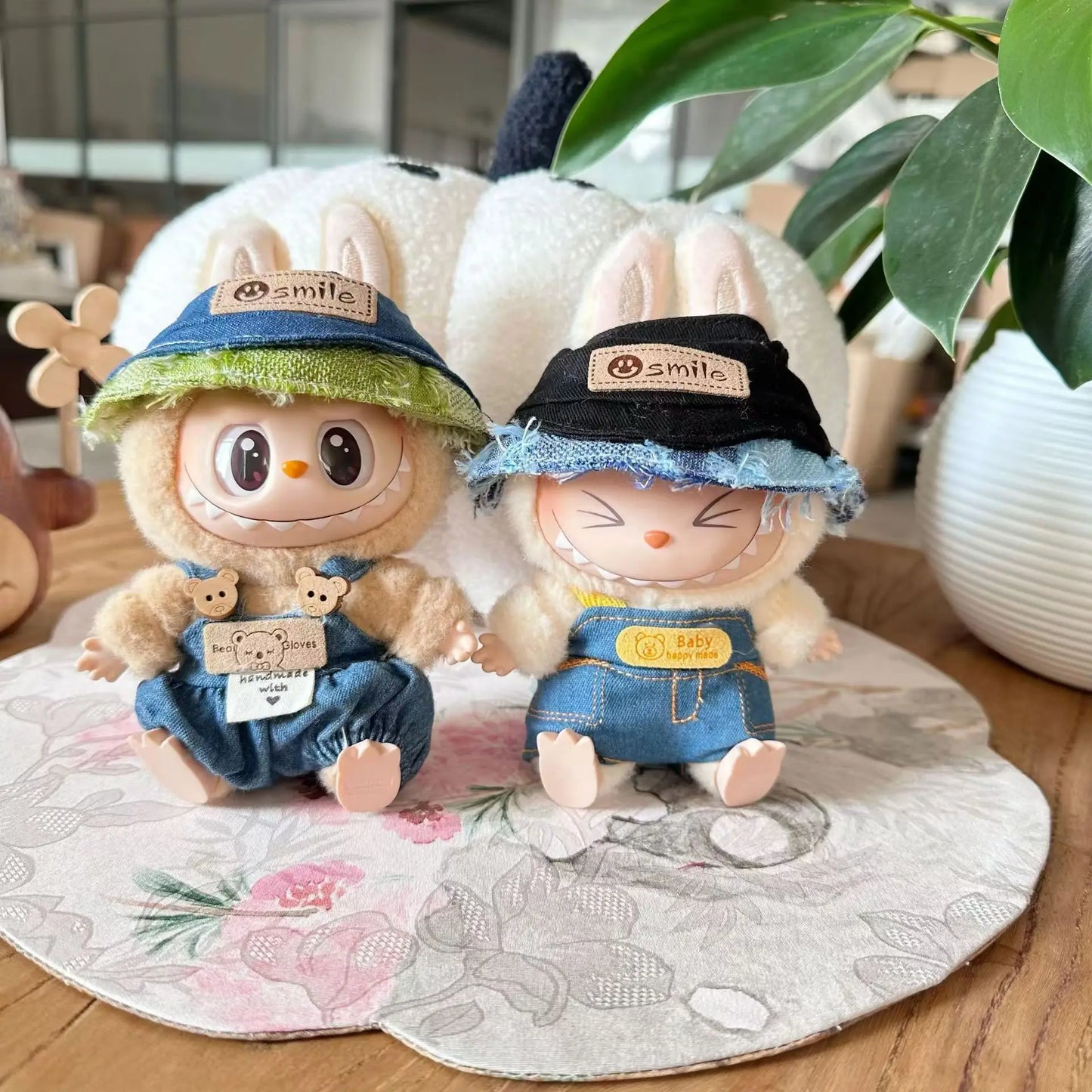 17cm Labubu II Bib Pants Idol Dolls Sitting Party Cute Mini Plush Doll'S Clothes Outfit Clothing Accessories For Korea Kpop Exo